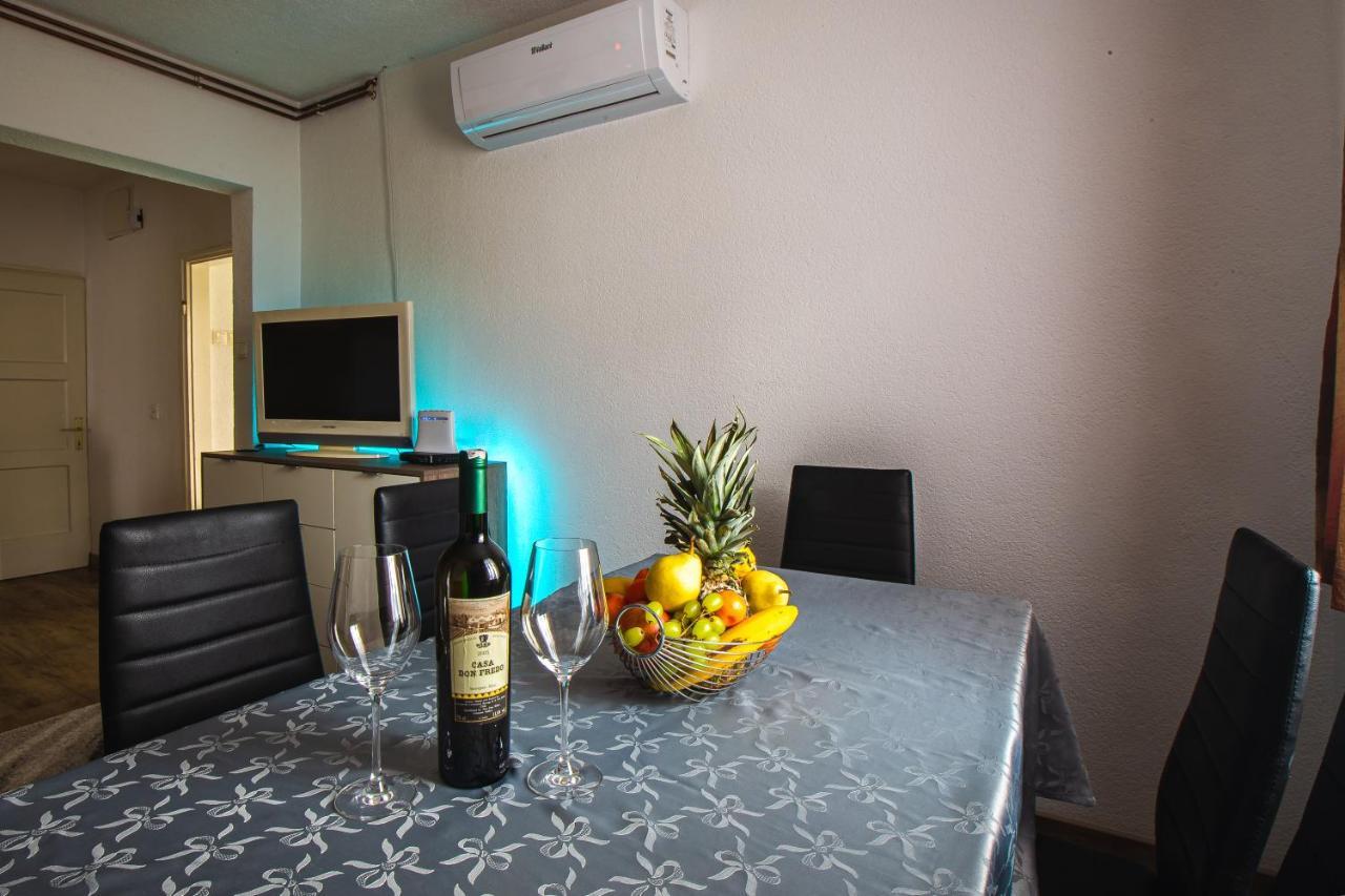 Guesthouse Ilic Gospić Екстериор снимка